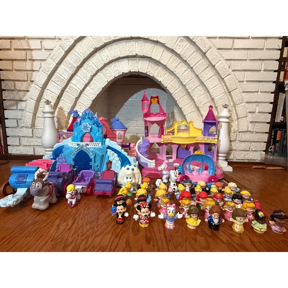 TESTED WORKS Fisher-Price Disney Princess Lot - 38 Characters, 3 Castles - Picture 1 of 7